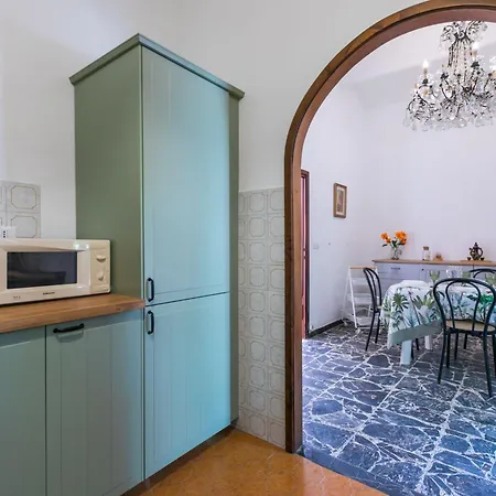 Apartamento Torre Degli Amidei By Interhome