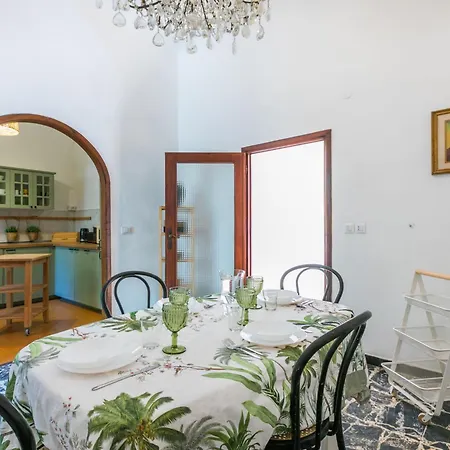 Torre Degli Amidei By Interhome Apartamento